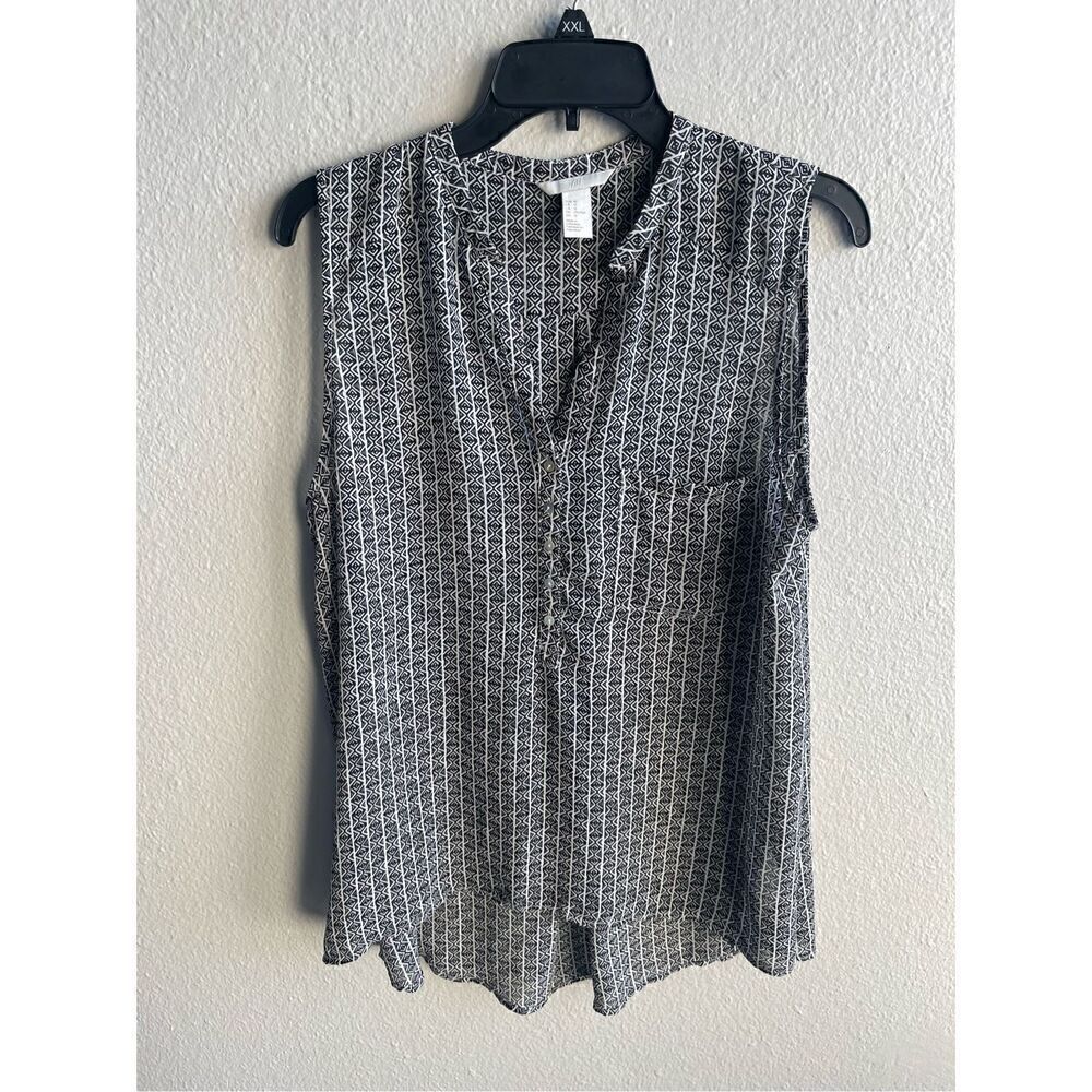 ❤️H & M Pullover Sleeveless Blouse